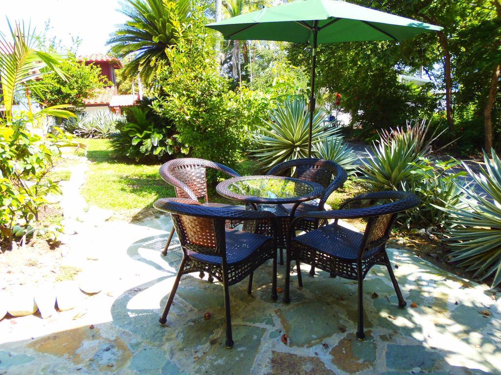 Casa Del Sol Bed And Breakfast Contadora Island Ngoại thất bức ảnh